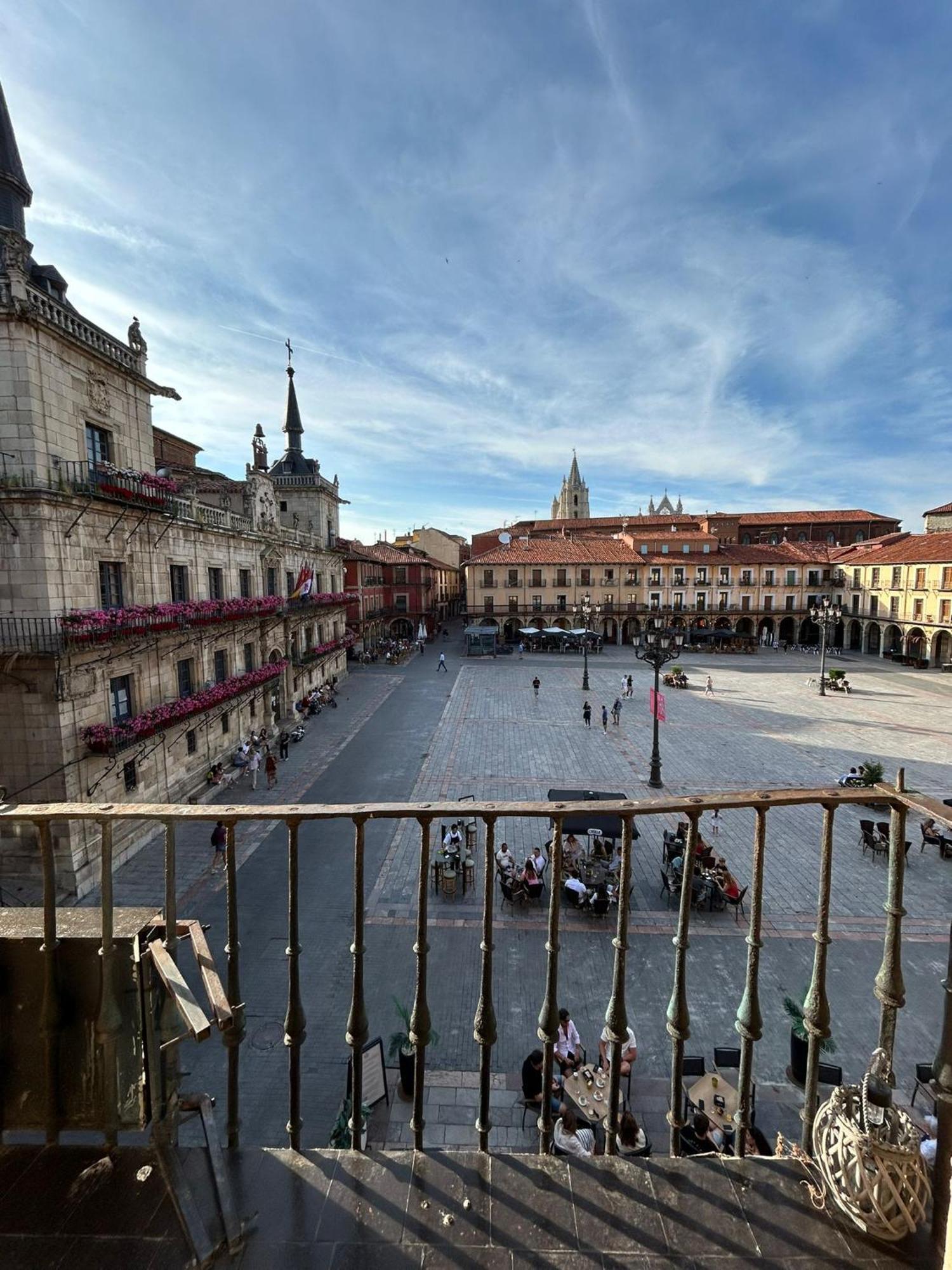Old Town Plaza Mayor León Exteriér fotografie